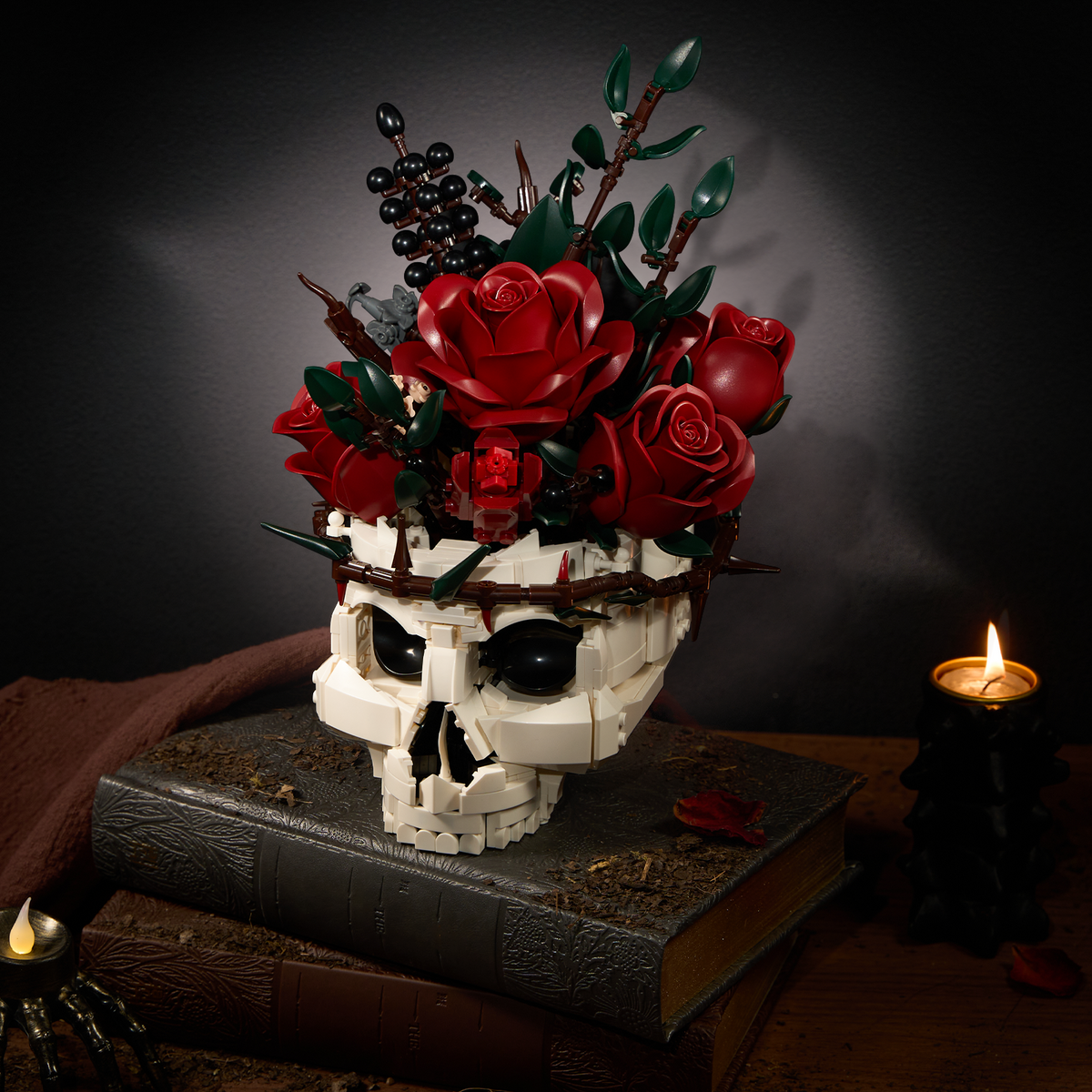 Gothic Skull Red Rose Bouquet Building Block Set – Dark Floral